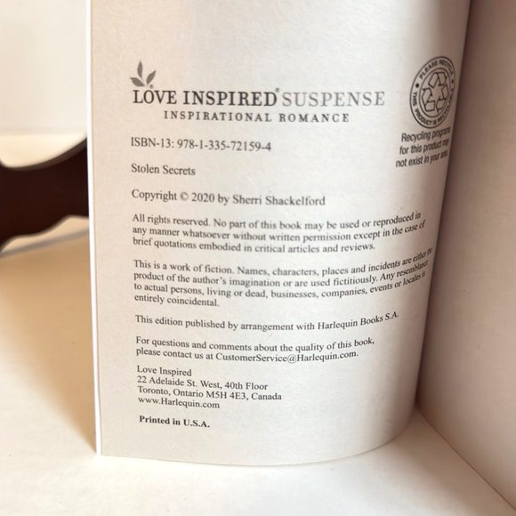 Stolen Secrets (Love Inspired Suspense: Inspiration Romance) 2020 Large Print - Picture 5 of 6